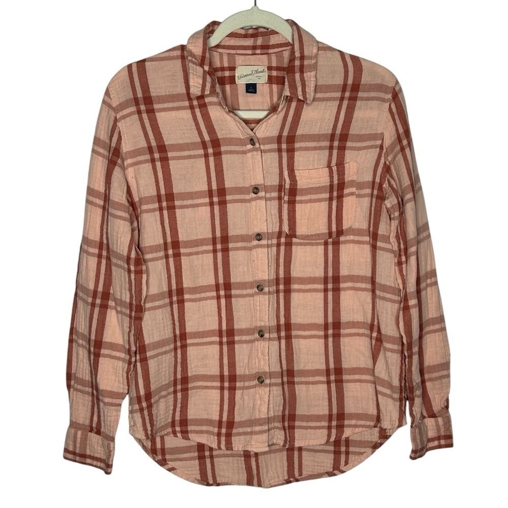 Universal Thread Casual Plaid Textured Button-Up Shirt